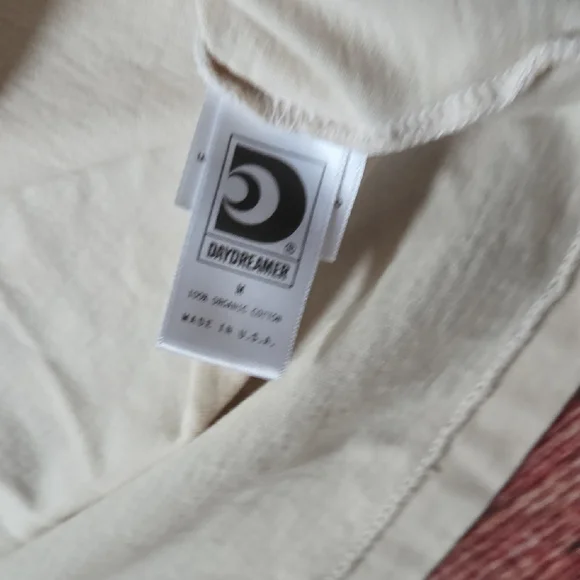 Daydreamer LA Neil Young Graphic Tee - Picture 5 of 7